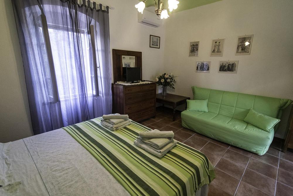 Agriturismo La Fontaccia Монтияно Экстерьер фото